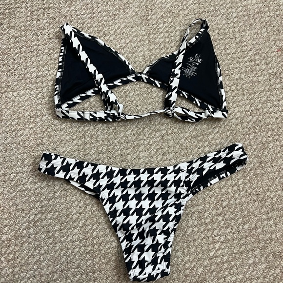 Alpine butterfly white black bikini swim size 1x - Picture 6 of 9